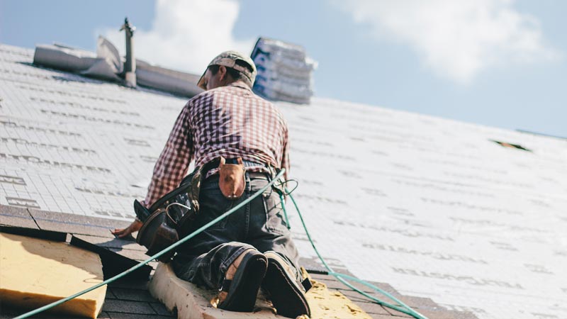 The advantages of installing a fortified roof